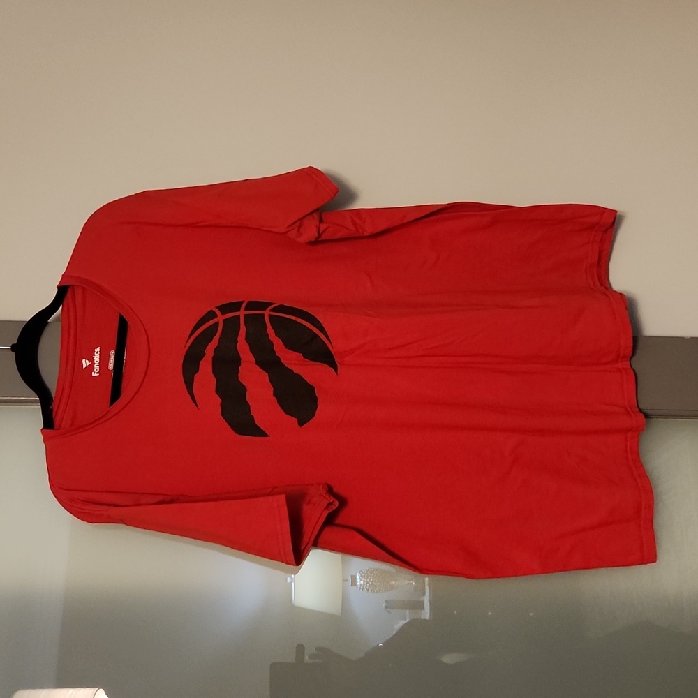 Fanatics Toronto Raptors sixe XXL men's t-shirt